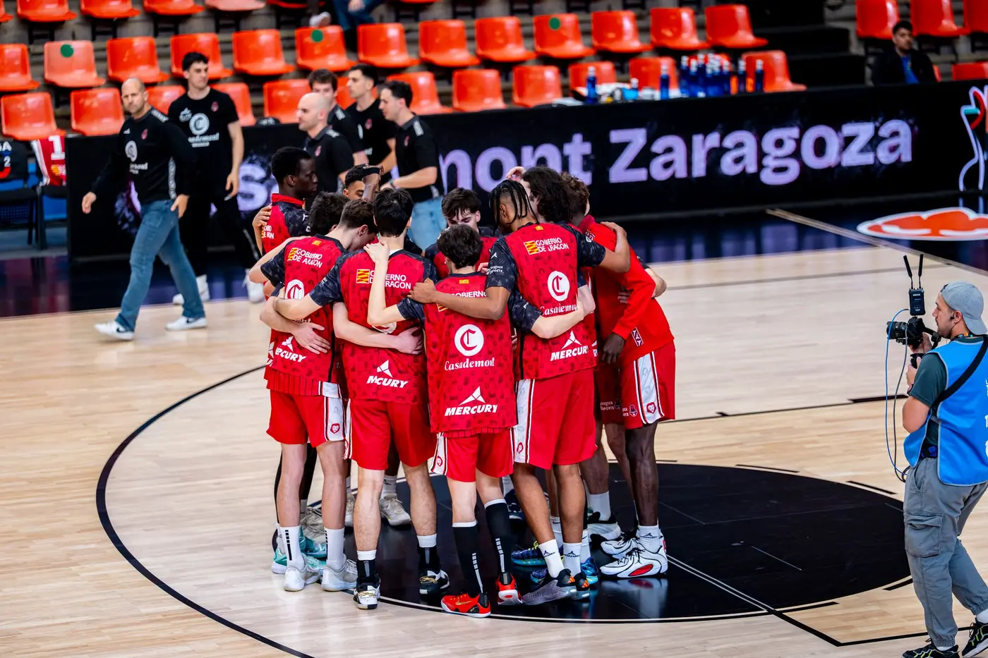 Casademont Zaragoza ya tiene configurada su plantilla de Liga U para afrontar la segunda edición de la competición. El conjunto rojillo mantiene el bloque que firmó una…